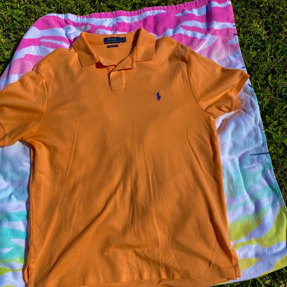 Collared polo T-shirt